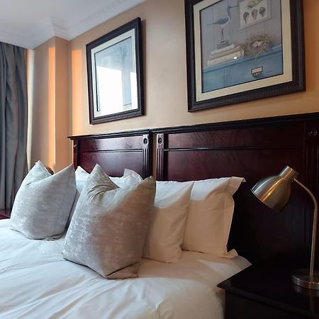 Ocean Sunrise At The Sails - Durban Point Waterfront Apartment ภายนอก รูปภาพ