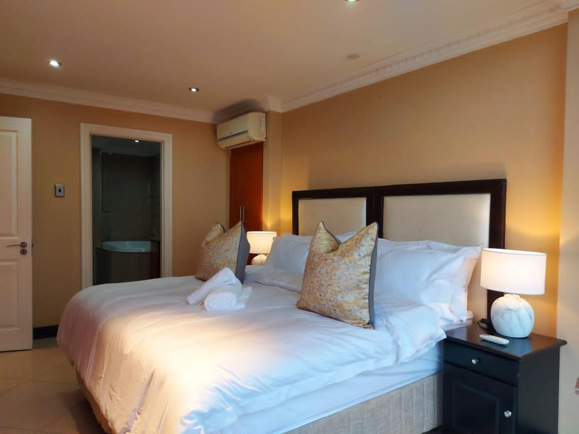Ocean Sunrise At The Sails - Durban Point Waterfront Apartment ภายนอก รูปภาพ