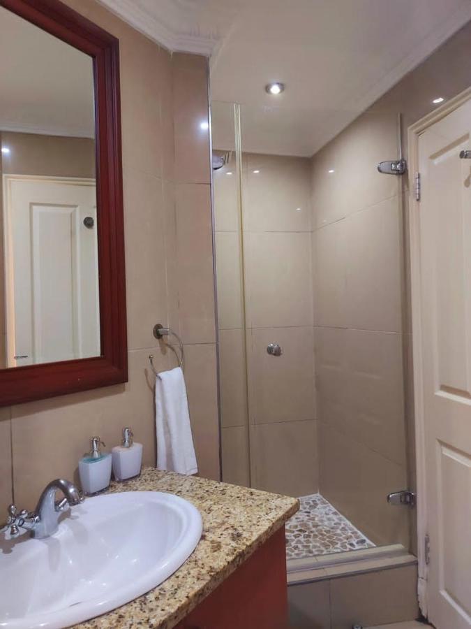 Ocean Sunrise At The Sails - Durban Point Waterfront Apartment ภายนอก รูปภาพ