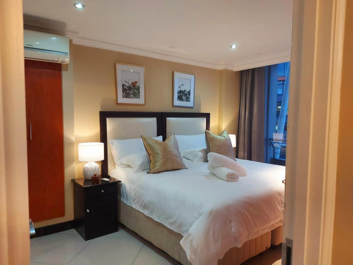Ocean Sunrise At The Sails - Durban Point Waterfront Apartment ภายนอก รูปภาพ