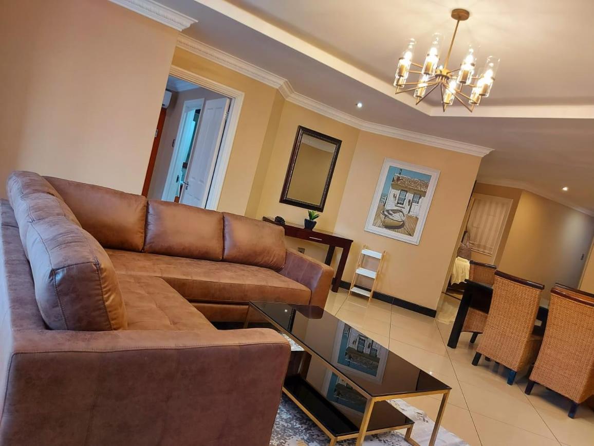 Ocean Sunrise At The Sails - Durban Point Waterfront Apartment ภายนอก รูปภาพ