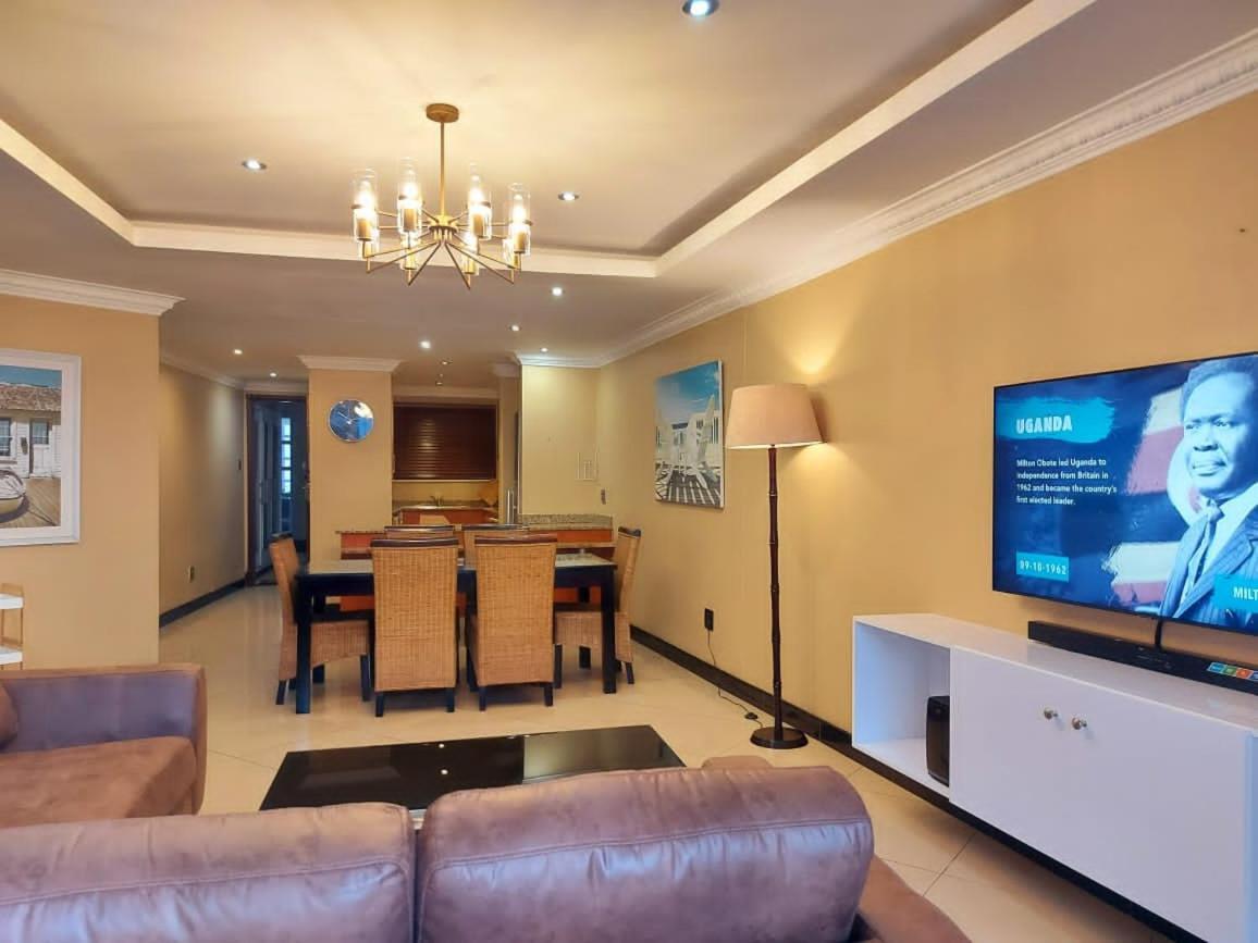 Ocean Sunrise At The Sails - Durban Point Waterfront Apartment ภายนอก รูปภาพ