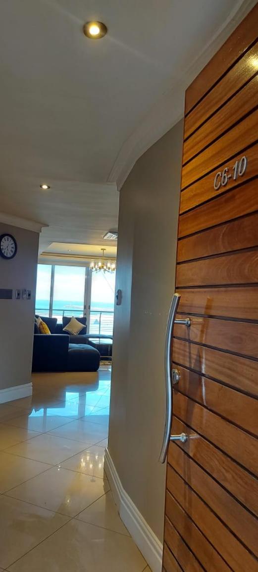 Ocean Sunrise At The Sails - Durban Point Waterfront Apartment ภายนอก รูปภาพ